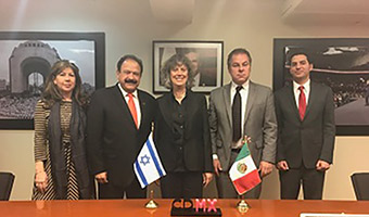 Mexican-Secretary-of-Health-Armando-Ahued-Ortega-with-Prof.-Esti-Galili-Weisstub,-Director-of-Hadassah's-Jerusalem-Crisis-Intervention-Center-thumb
