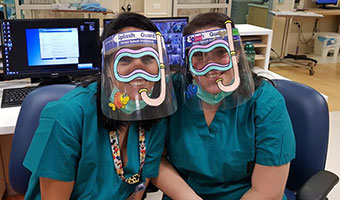 covid-19-hadassah-nurses-are-literally-putting-on-happy-faces-thumb